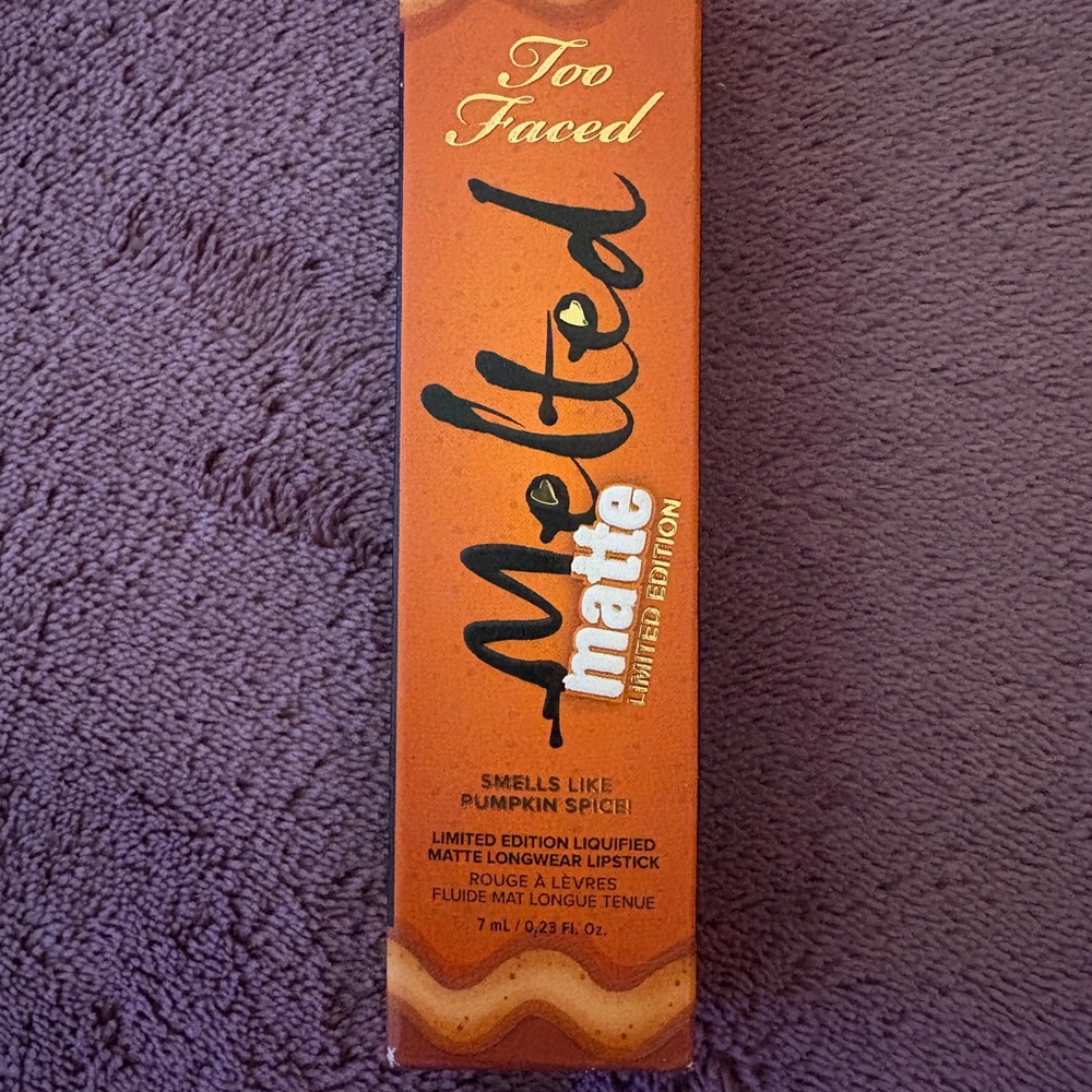 Too Faced Melted Matte Lipstick set - Pumpkin Spice and Gingerbread Man